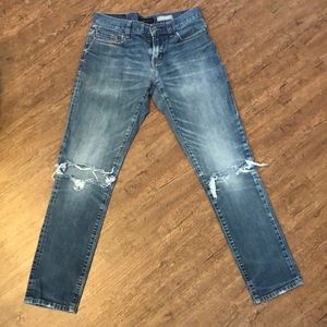 Aeropostale ripped skinny jeans